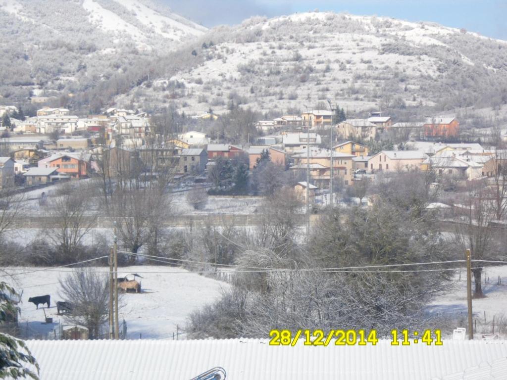 Bed And Breakfast Emilia Cagnano Amiterno Exterior foto